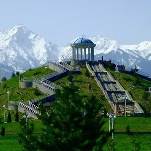 на улице розыбакиева, 275-2 Апартаменты